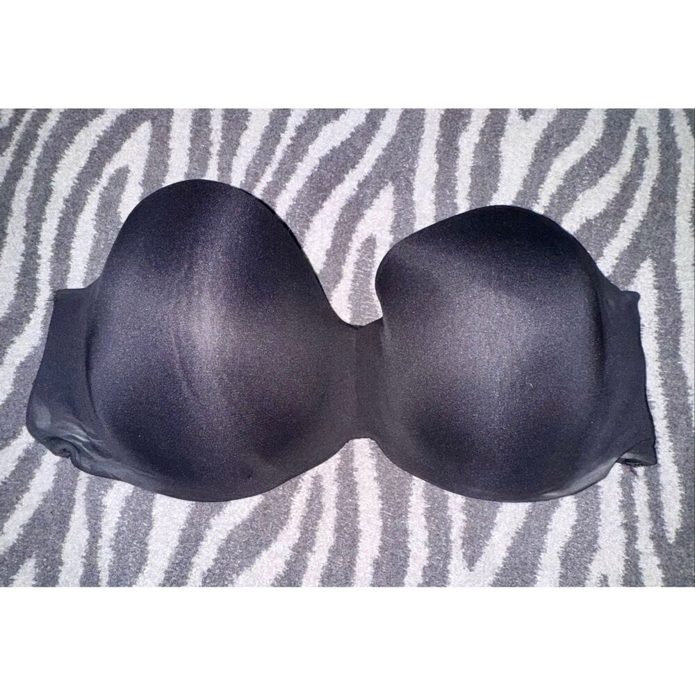 Strapless black bra size 40DD